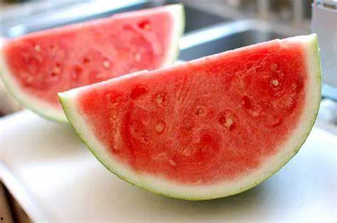 娱乐圈吃瓜最正确的方法,揭秘明星幕后真相，轻松成为八卦达人